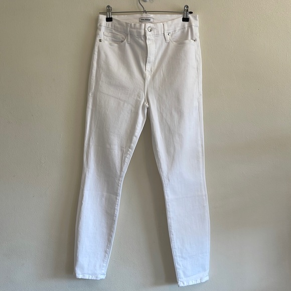 Good American Good Legs Crop | White | Size 14 (32) - Picture 4 of 10